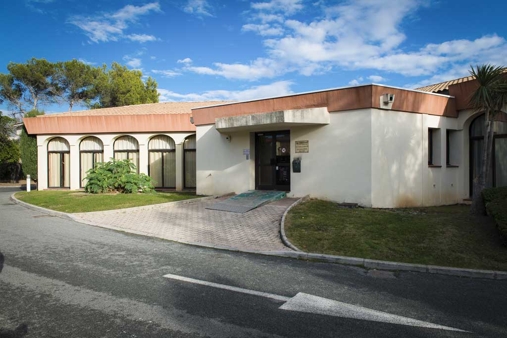 amsl-frejus-salle-charles-denis